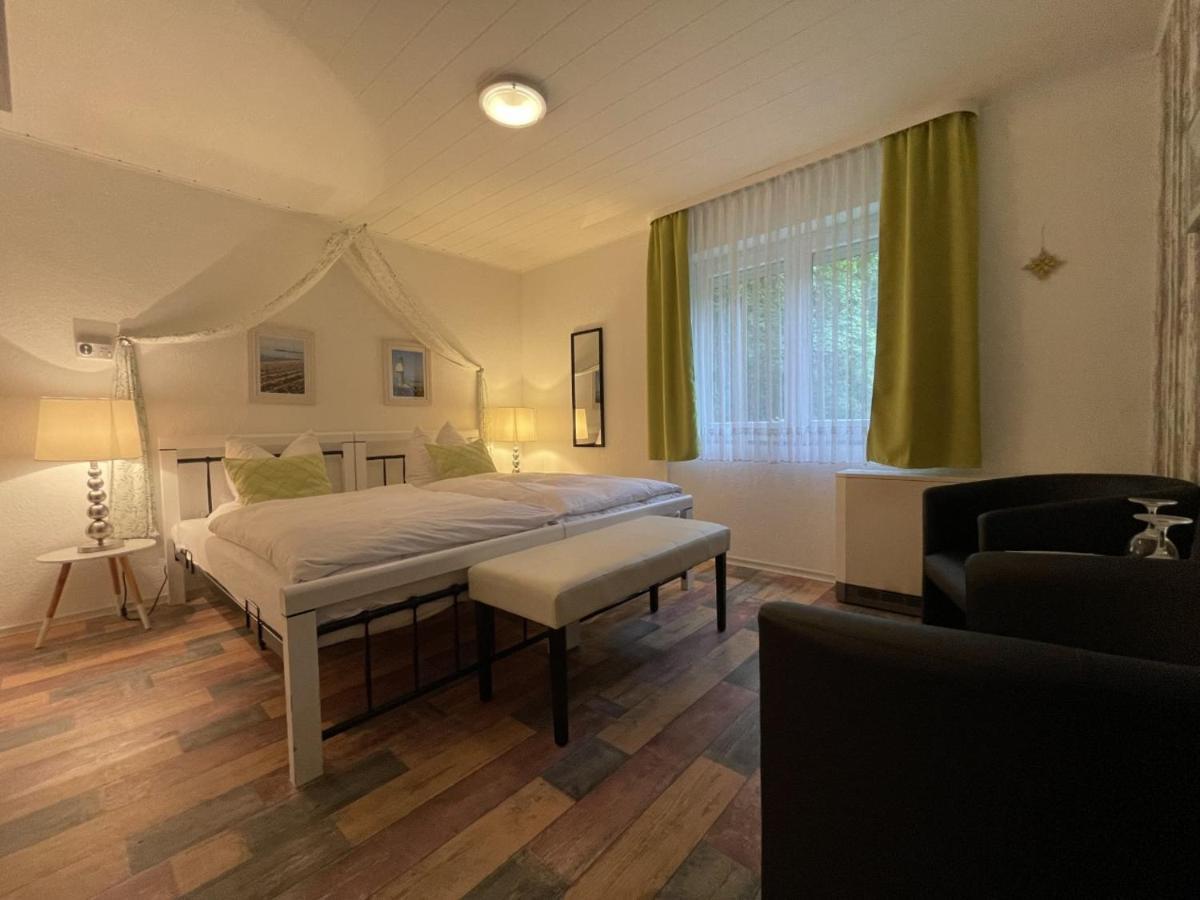 טראבן-טרארבאך Astoria Hotel Bad Wildstein מראה חיצוני תמונה